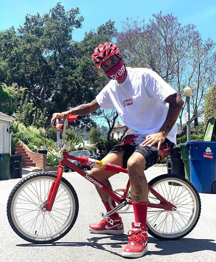 Supreme Relief Box Logo Tee
