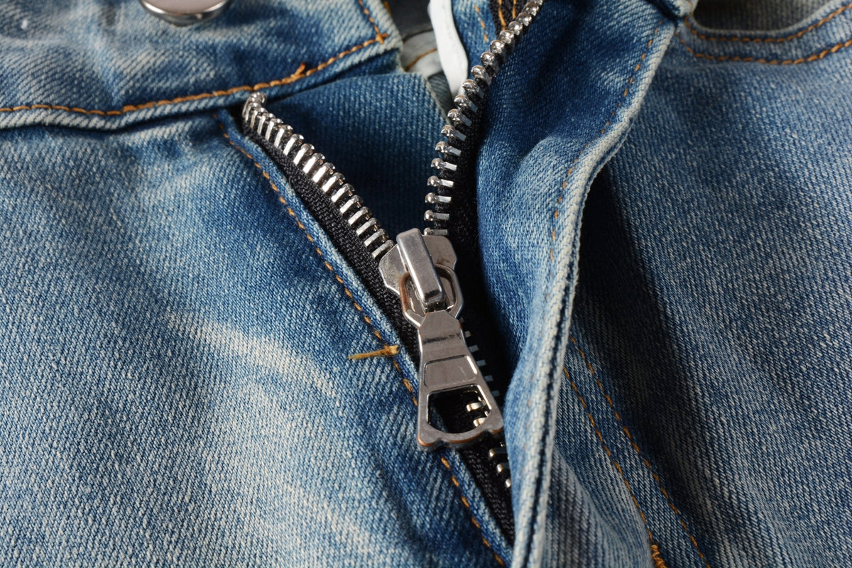 AMIRI Slim Fit Distressed Jeans – Full Length Denim