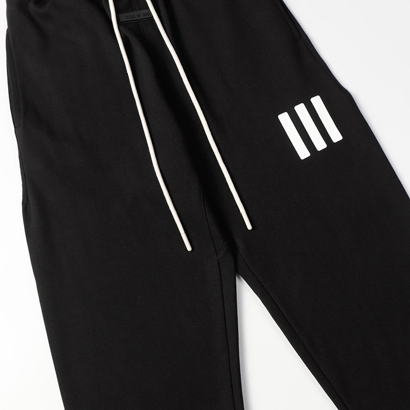 Fear Of God Essentials III Triple Bar Logo Sweatpants – Black / White