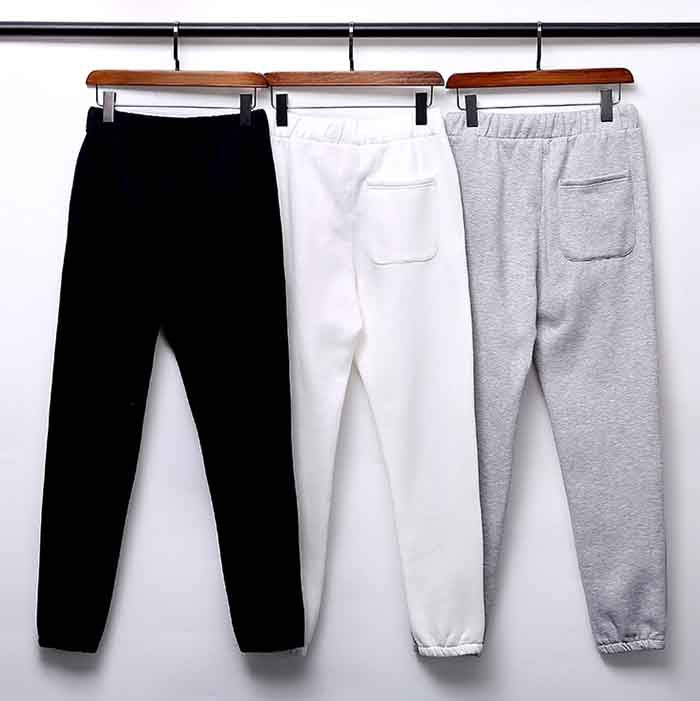 Fear of God ESSENTIALS Plus Fleece Joggers