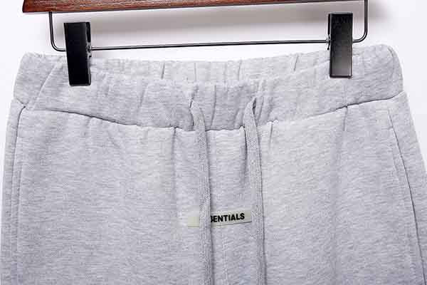 Fear of God ESSENTIALS Plus Fleece Joggers