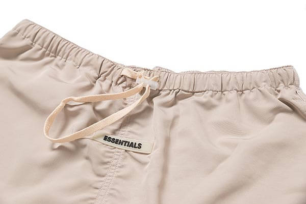 Fear of God Essentials 3M Reflective Shorts – Black / Grey