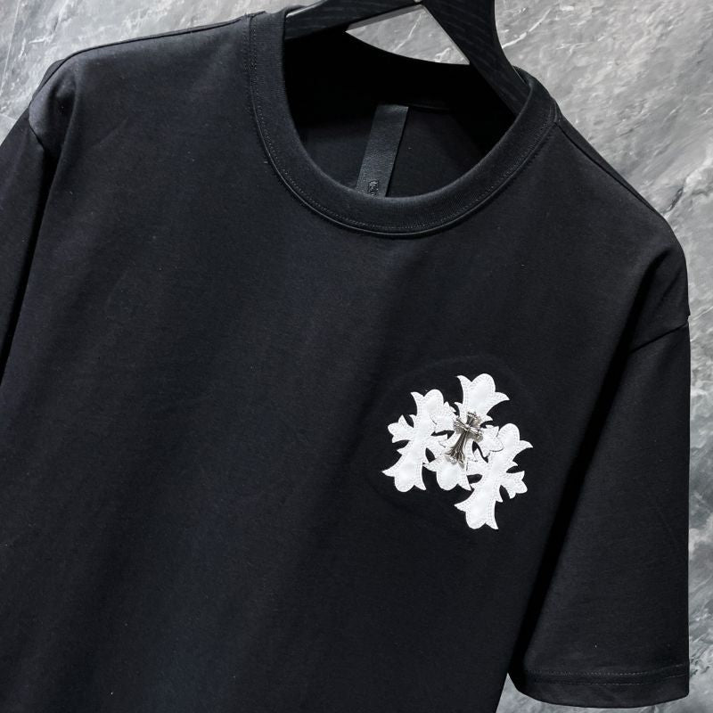 Chrome Hearts Oversized Fleur Cross Appliqué Crystal Stud Tee – Black / White
