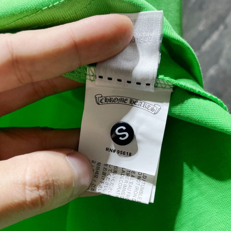 Chrome Hearts Checkered Smiley Barbed Wire Cross Graphic Tee – Green