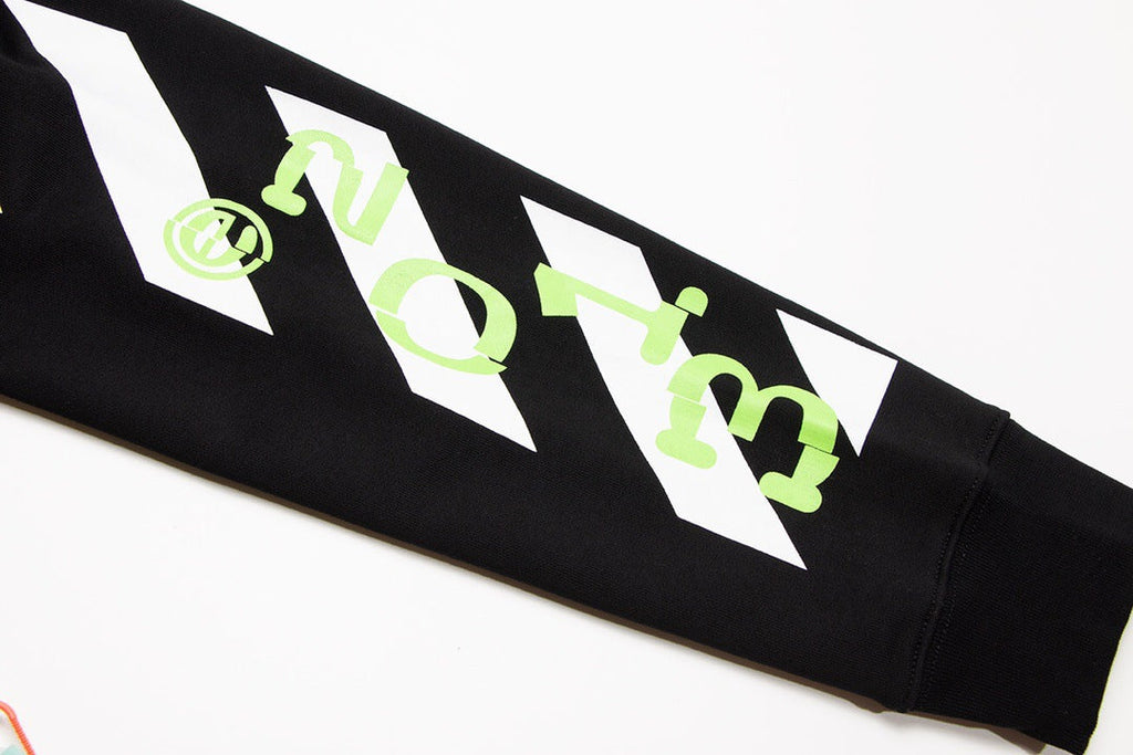 OFF WHITE Liquid Paint Spray Paint Arrow Hoodie – Black & White