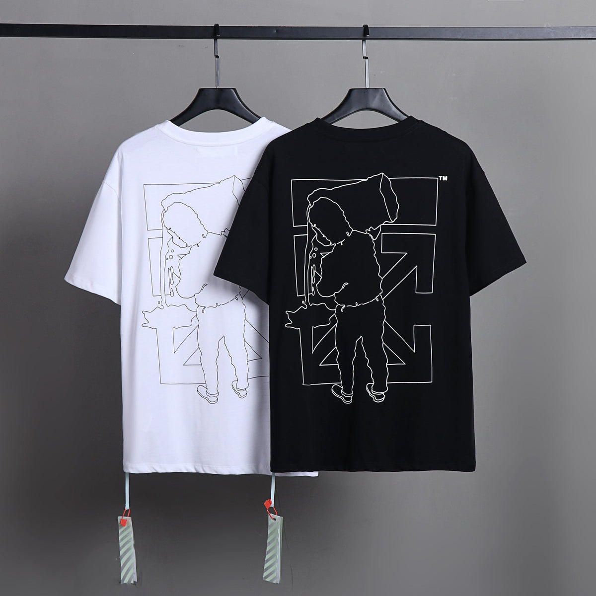OFF-WHITE Figure Outline Arrow Frame T-Shirt