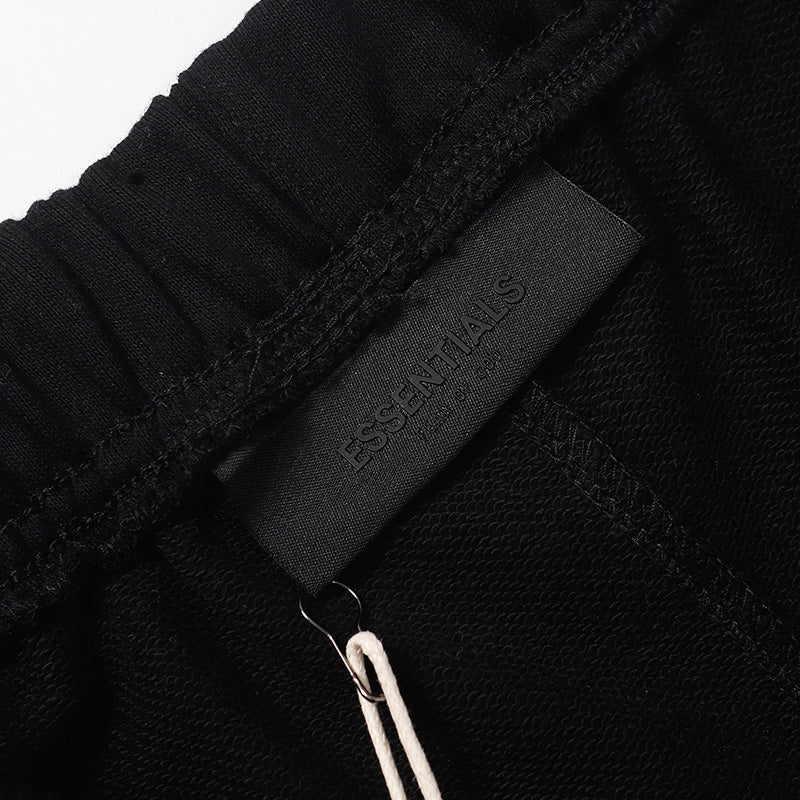 Fear of God Essentials Sweatshorts – Light Gray / White / Black