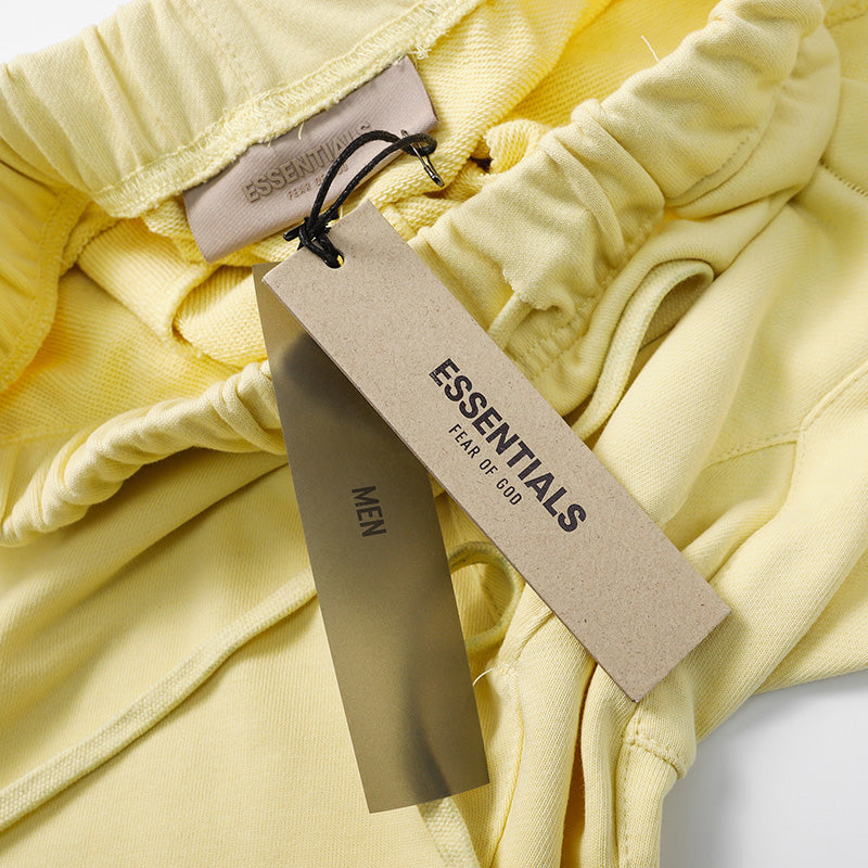 Fear of God 1977 Digital Print Shorts – Creamy Yellow / Light Black