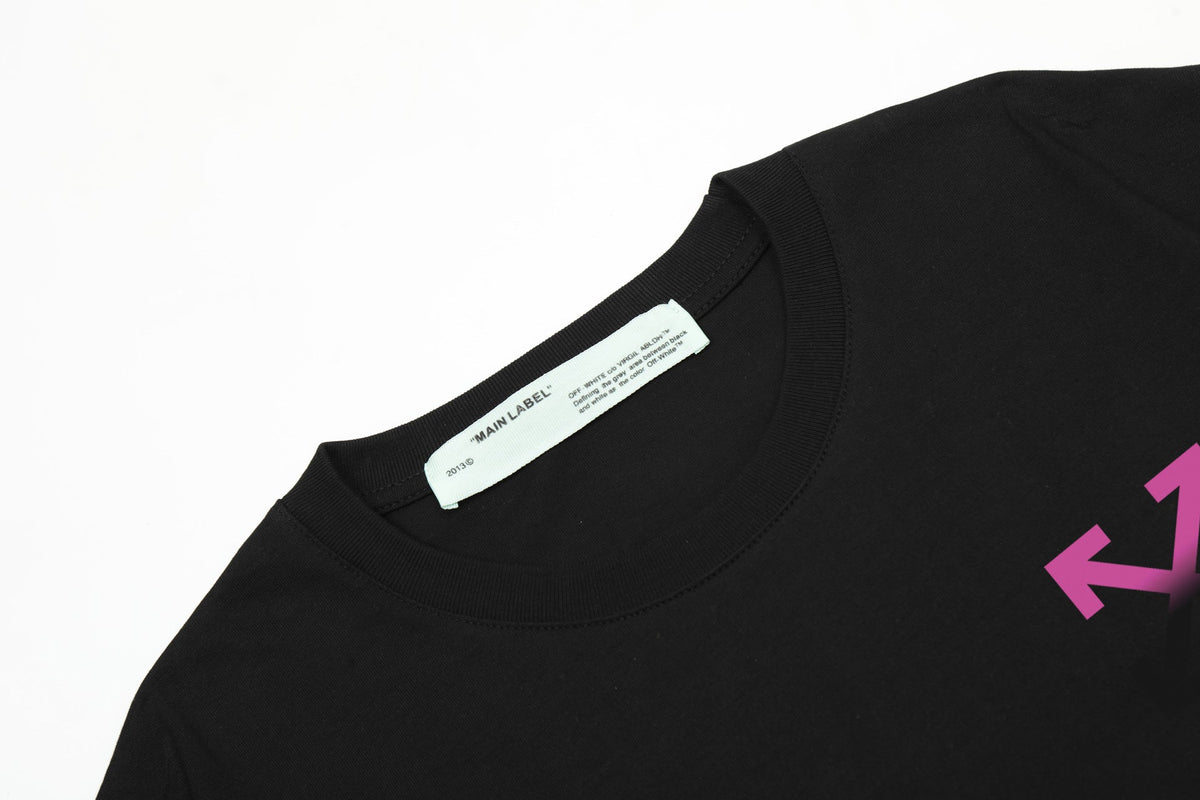 Off-White Gradient Arrow Pattern T-Shirt — White / Black