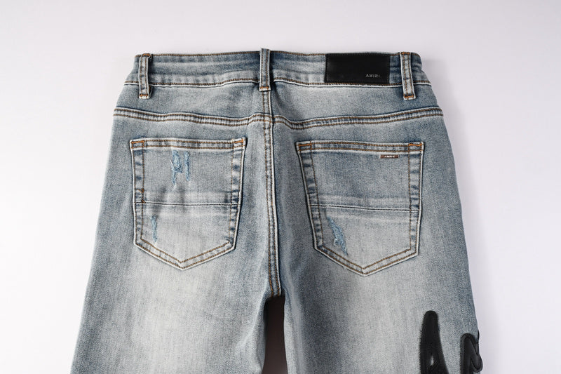 AMIRI Skinny Jeans A8931 – Men's Premium Denim