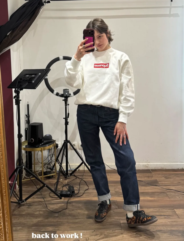 Supreme SS25 Washed Box Logo Sweatshirt