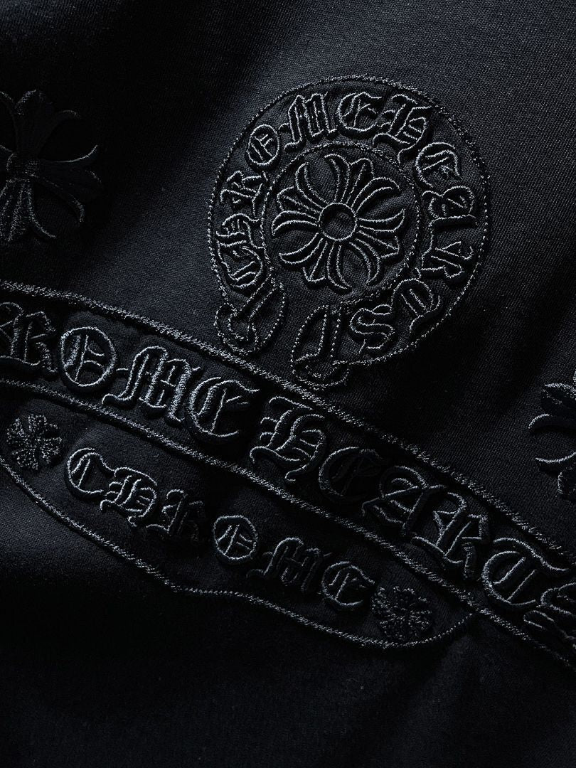 Chrome Hearts Tone-on-Tone Crest Embroidered Tee – Black
