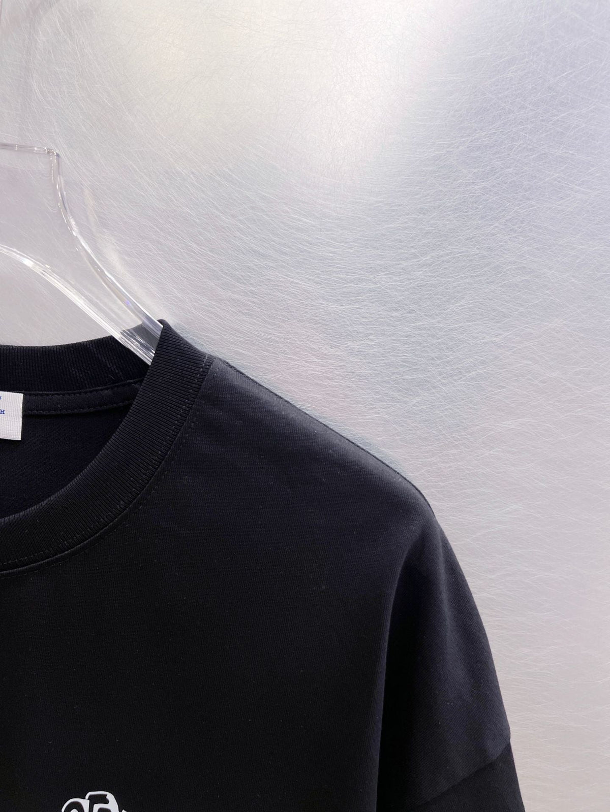 Off-White Arrow Print T-Shirt — Grey / White / Black