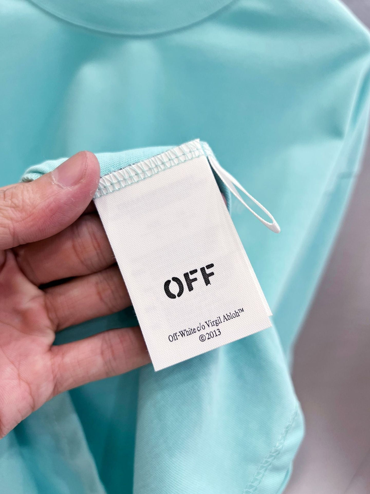 Off-White Arrow Print T-Shirt — White / Black / Cyan