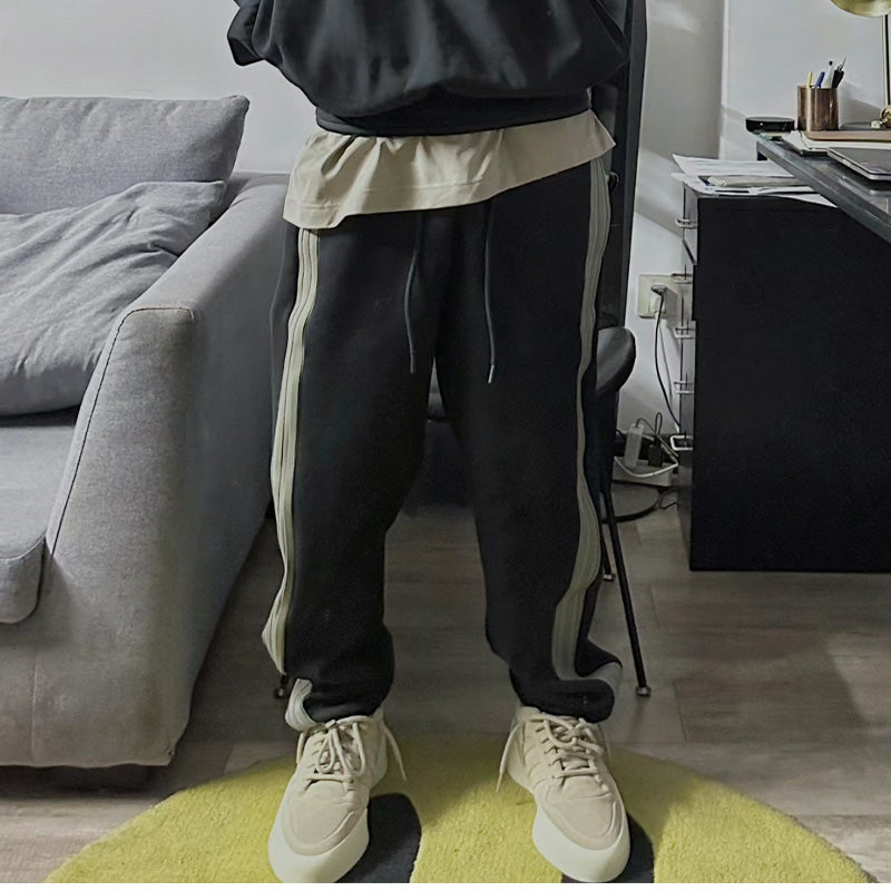 Fear Of God Essentials Side Panel Contrast Sweatpants – Black / Gray Green