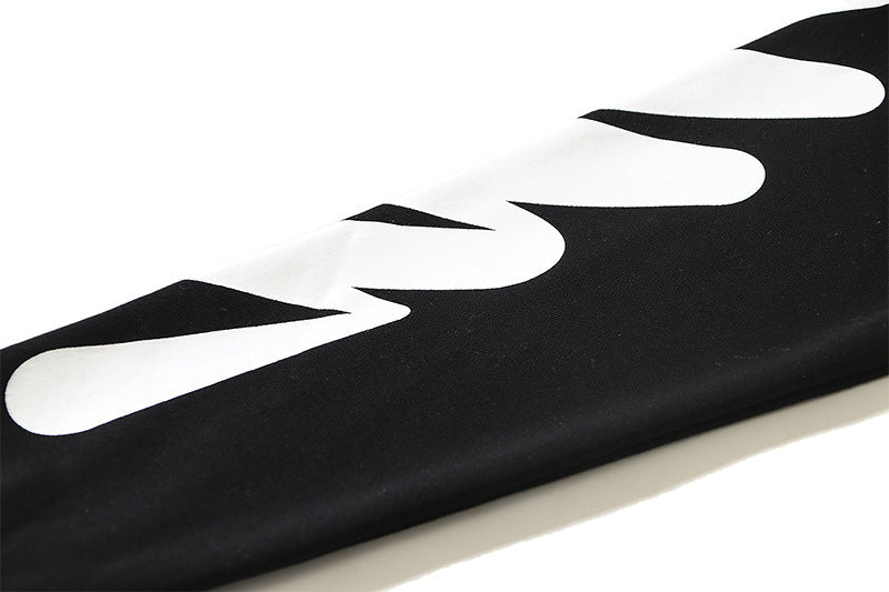 Off-White Wavy Arrows Pattern Crewneck Sweatshirt