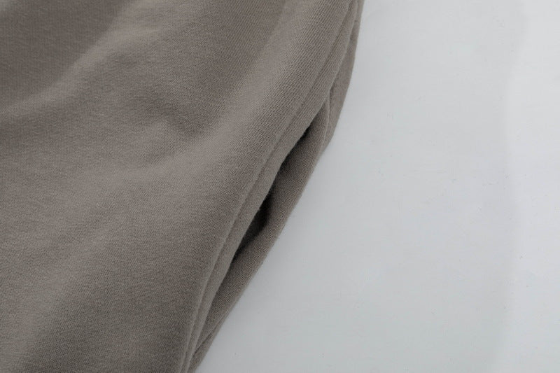 Fear of God Essentials Shorts – Milky White / Gray