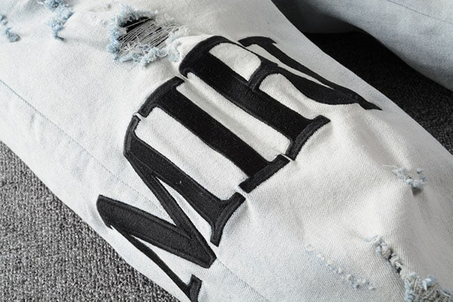 AMIRI Jeans 650