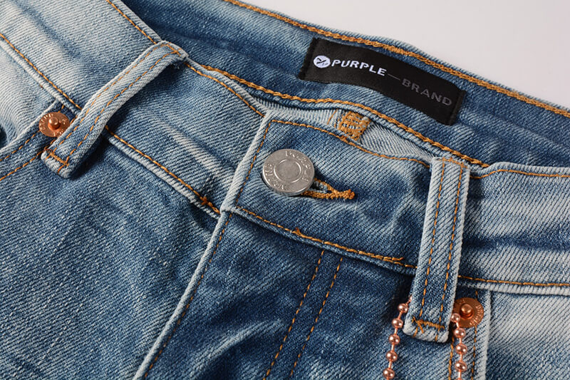 Purple Brand Jeans #9016 – Skinny Fit Distressed Denim